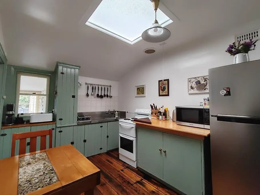 Prázdninový dům Melville Heritage Cottage, Hobart Cbd